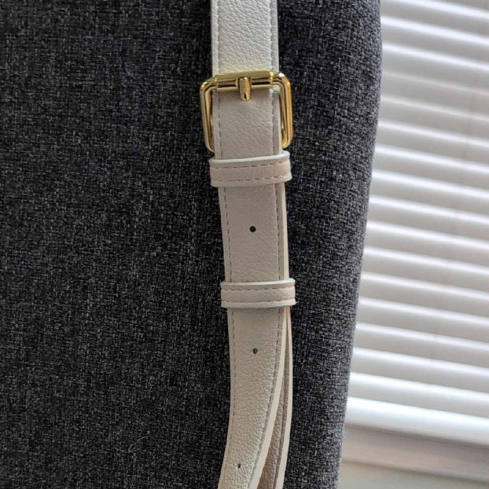 White Leather Crossbody Belt Bag - Minimal Everyday Style - Picture 2 of 5